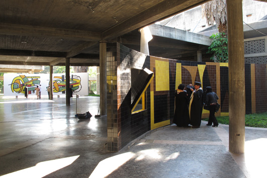 Plaza Cubierta del Rectorado UCV-Vista 1